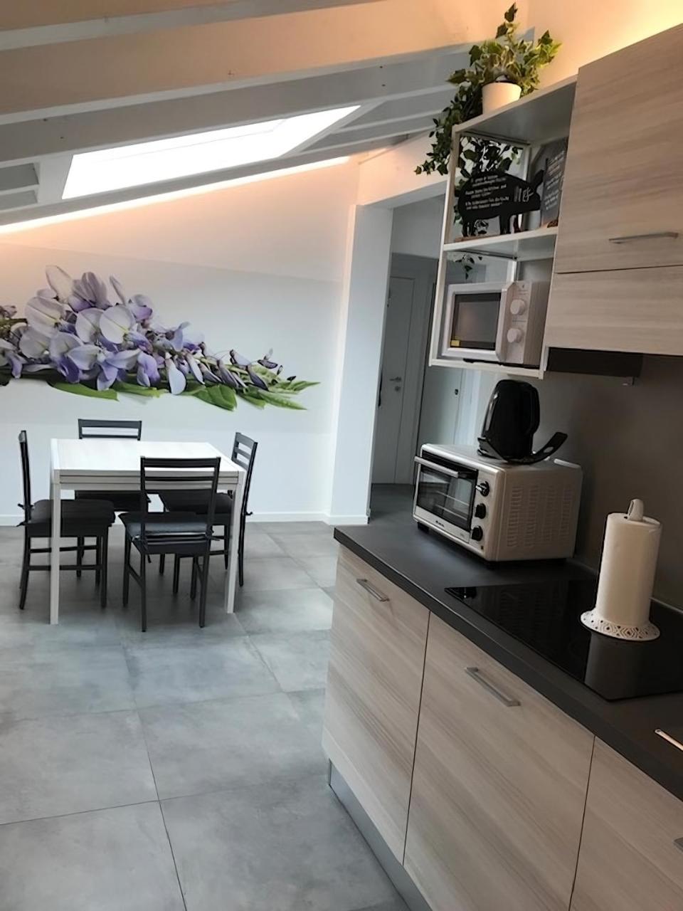 Glicine Apartment Costermano Buitenkant foto